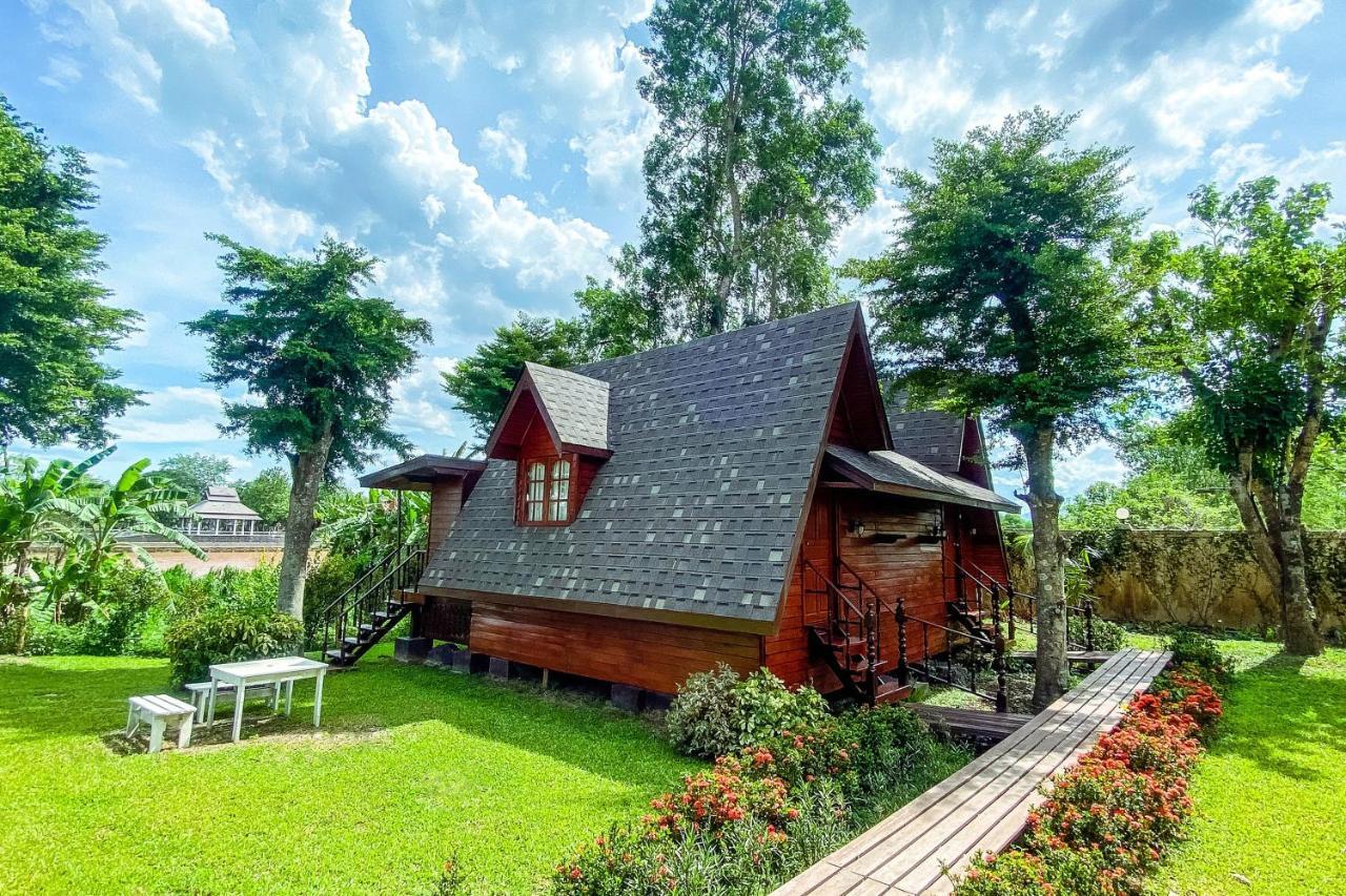 The Imperial River House Resort, Csiangraj Kültér fotó
