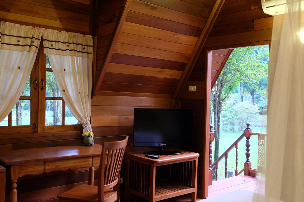 The Imperial River House Resort, Csiangraj Kültér fotó